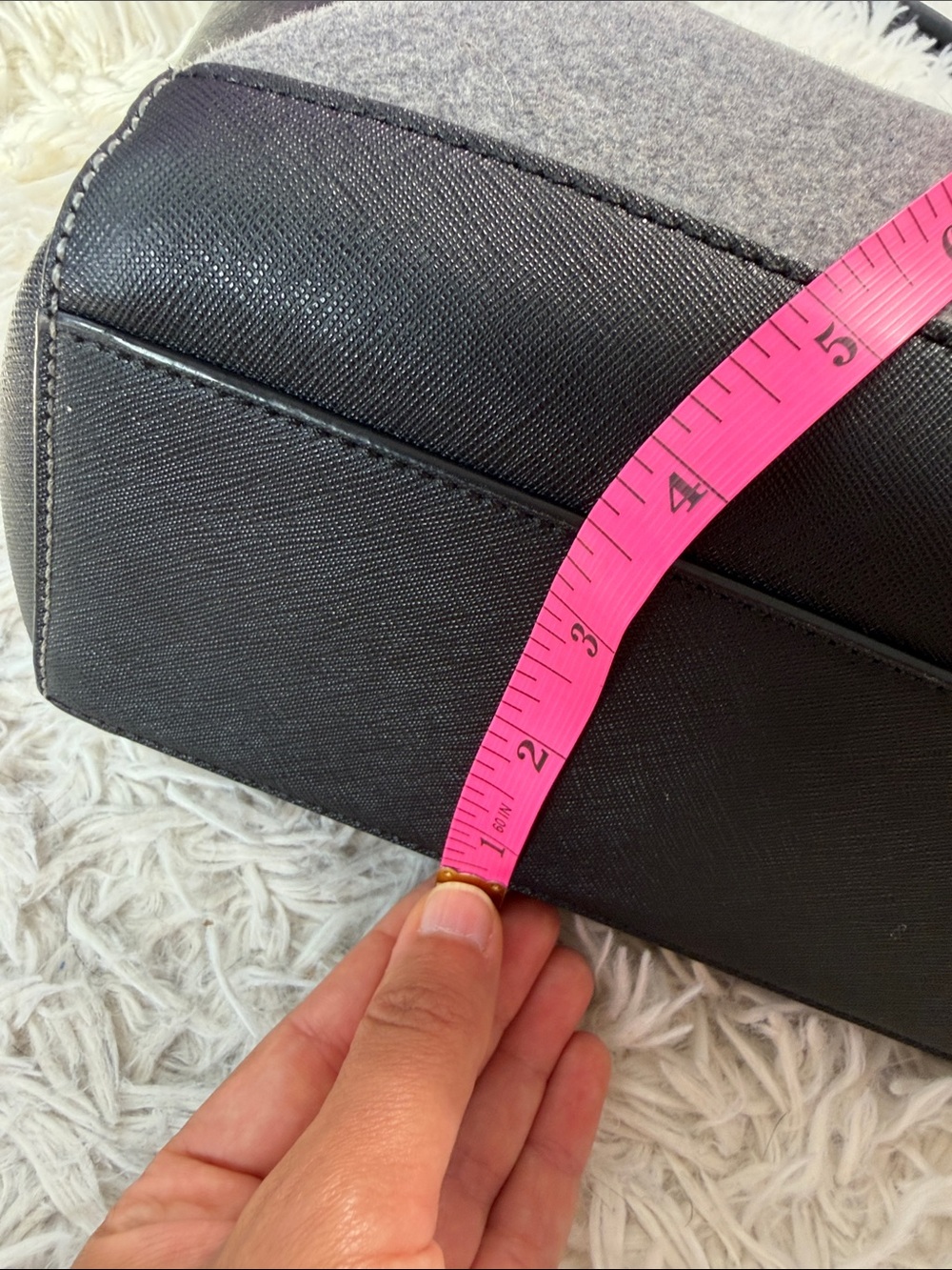 Calvin Klein Tote Purse Handbag - Picture 7 of 8